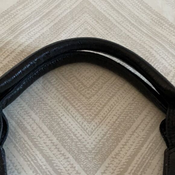 Foley & Corinna Black Leather Toggle Shoulder Bag - Picture 5 of 14